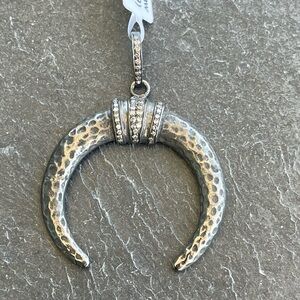 Sterling Silver 925 Hammered Diamond Crescent Pendant